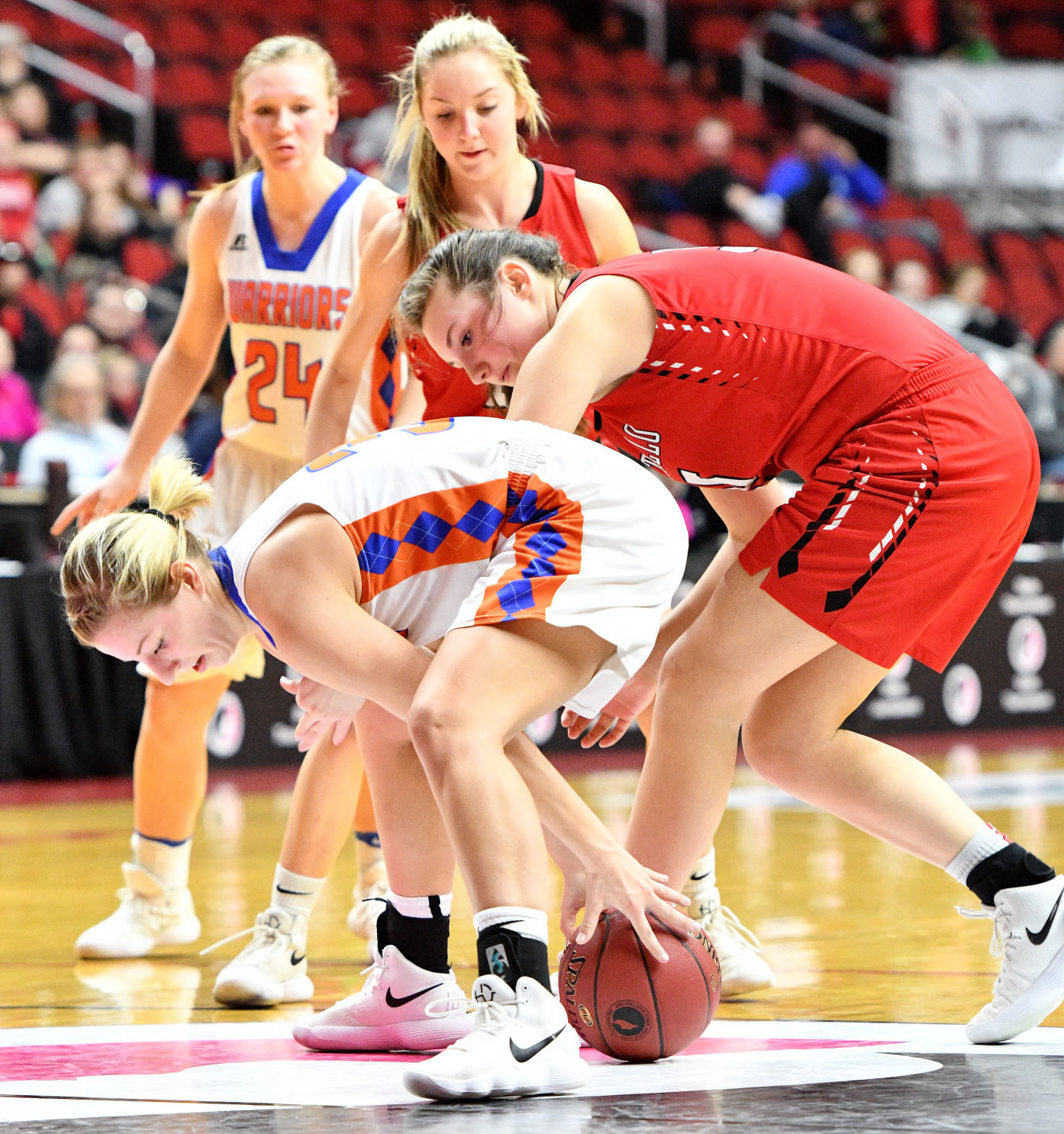 Sioux Center vs Monticello state basketball